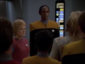 Kes talks with Tuvok in a way that's not completely obnoxious like Kim did, and Tuvok is convinced to try talking with the vidiians